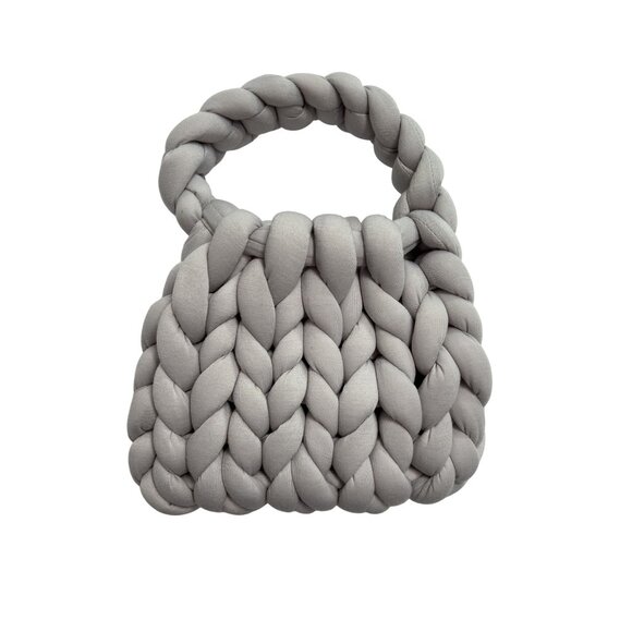 Accessories - Chunky Yarn Handmade Mandu Bag in Grey